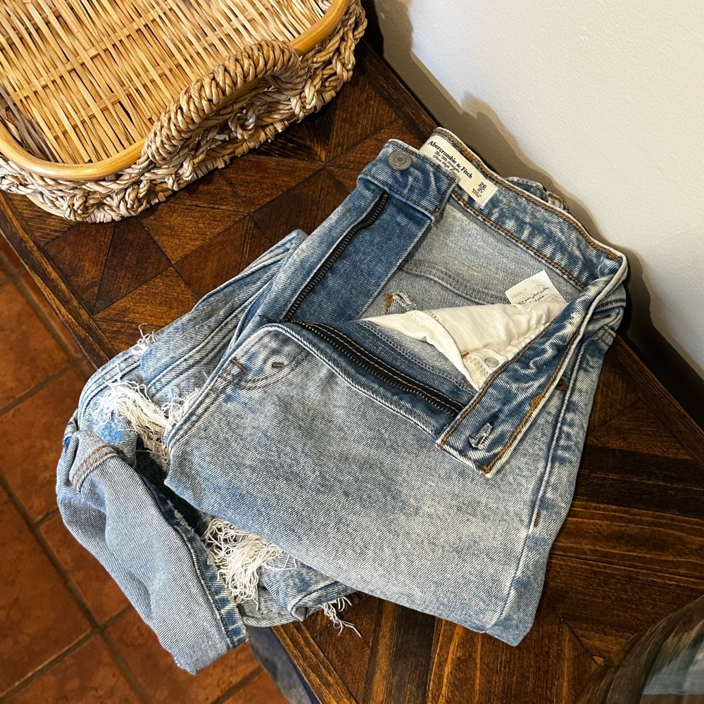 Abercrombie & Fitch The 90’s straight ultra high rise